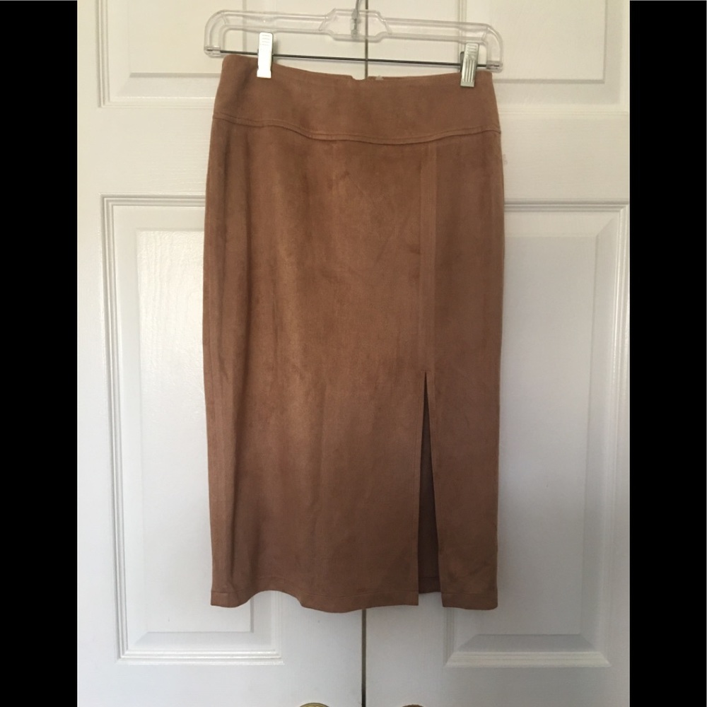 Soprano faux leather straight skirt with 12” slit